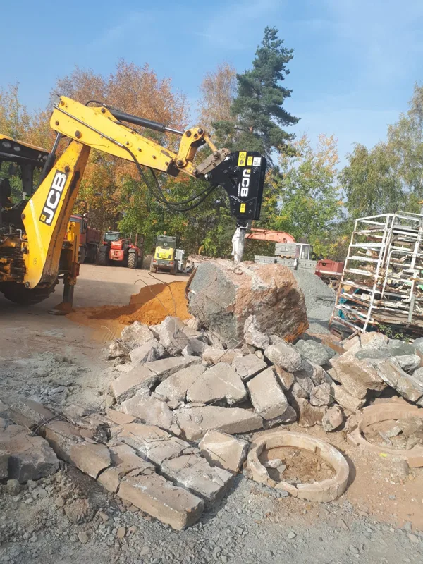 Demoliční kladivo JCB 450